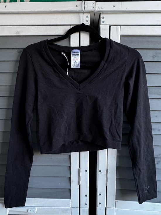 Gymshark Tops - Gym Shark Cropped V-Neck Long Sleeve Top - Black SOLD OUT ONLINE
